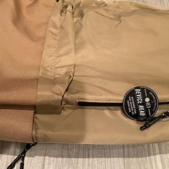 Hex Exile Khaki 15" laptop backpack NWT - Picture 8 of 12